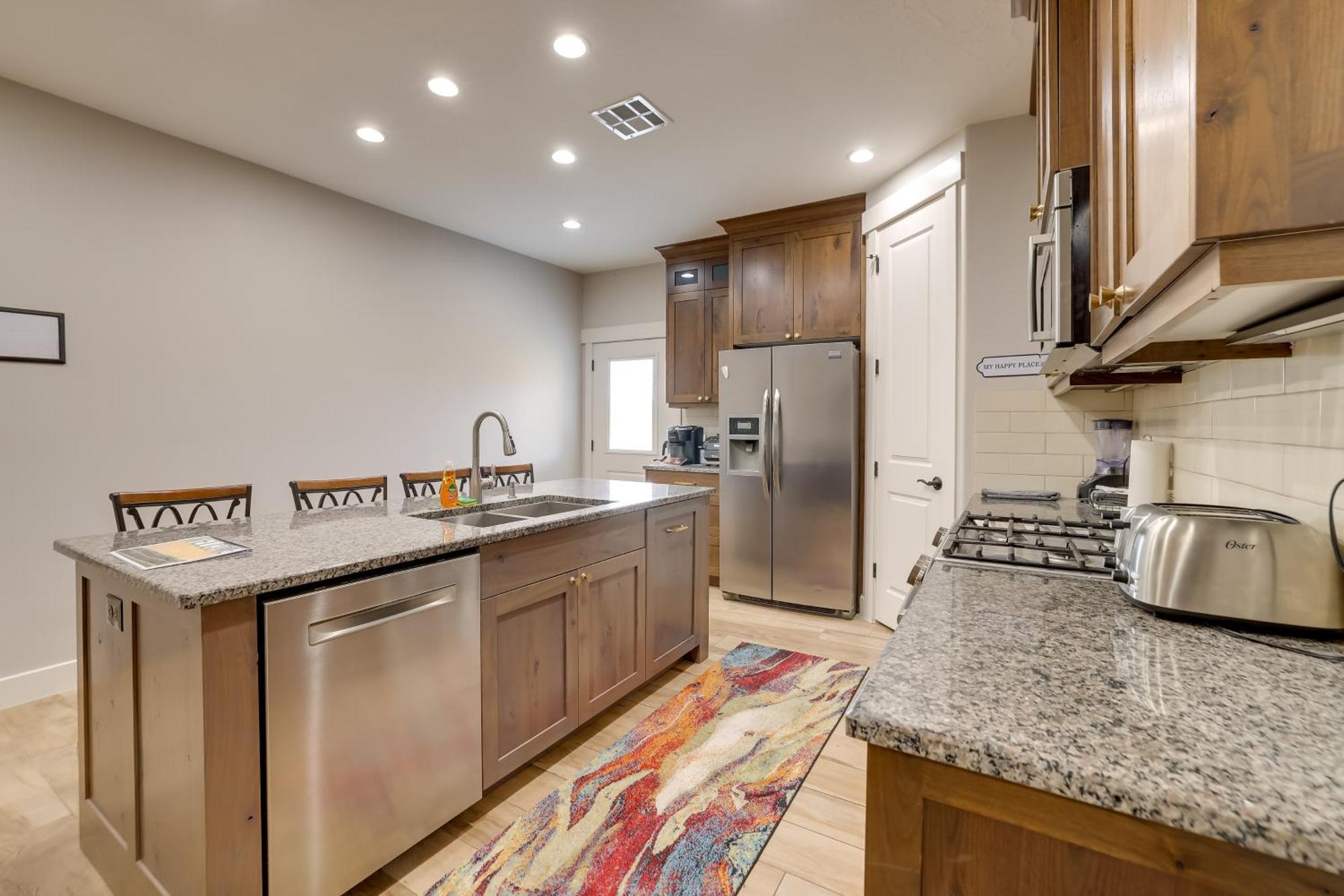 Toquerville Home With Mtn Views, Near State Parks! Exterior photo