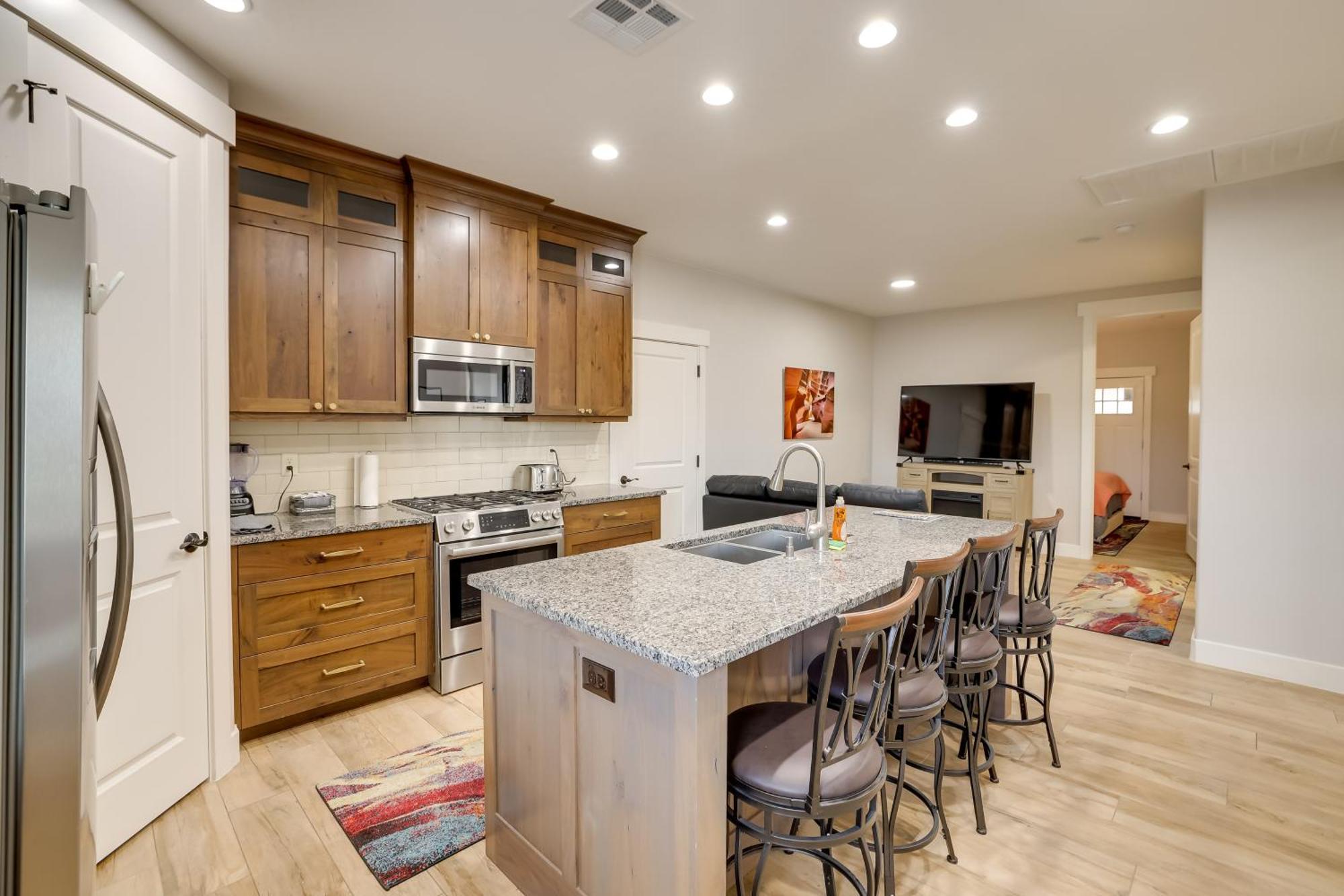 Toquerville Home With Mtn Views, Near State Parks! Exterior photo
