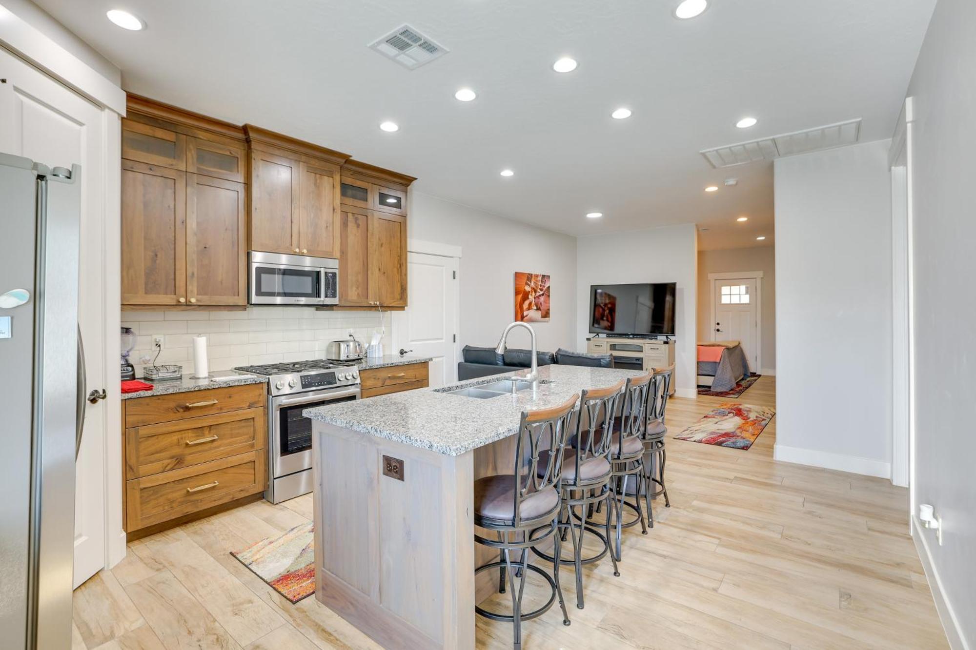 Toquerville Home With Mtn Views, Near State Parks! Exterior photo